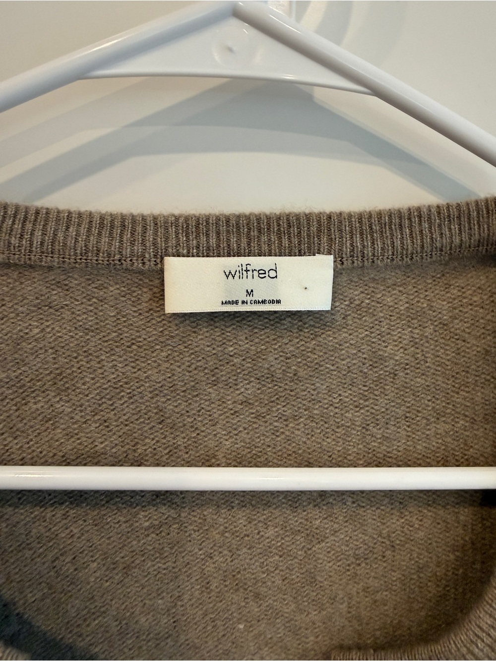 Wilfred (Aritzia) Wool-Cashmere Crewneck Cardigan - Taupe - Picture 3 of 3